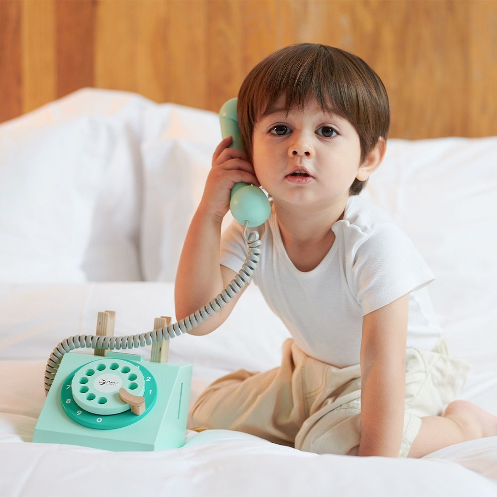 Classic World - Pretend & Play - Play Telephone - Image 2