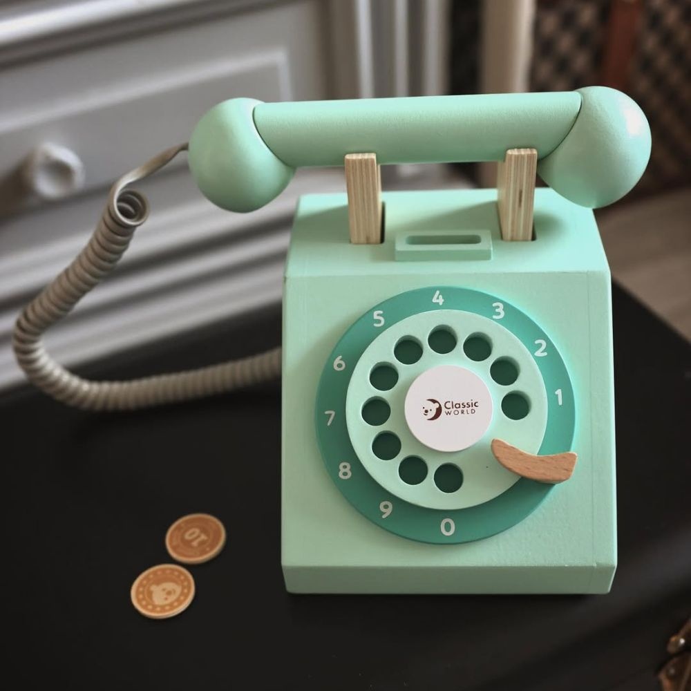 Classic World - Pretend & Play - Play Telephone - Image 5