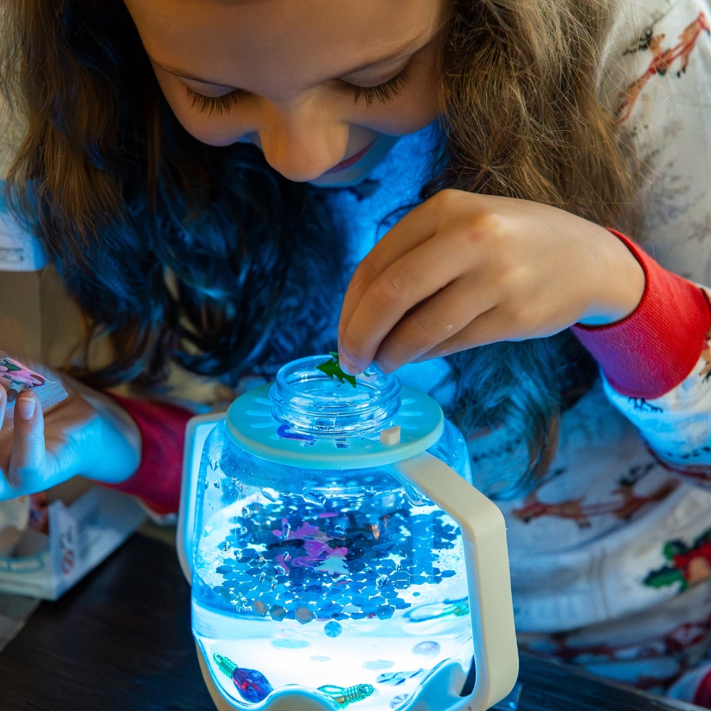 Glo Pals - DIY Sensory Play Jar - Snowglobe - Image 3