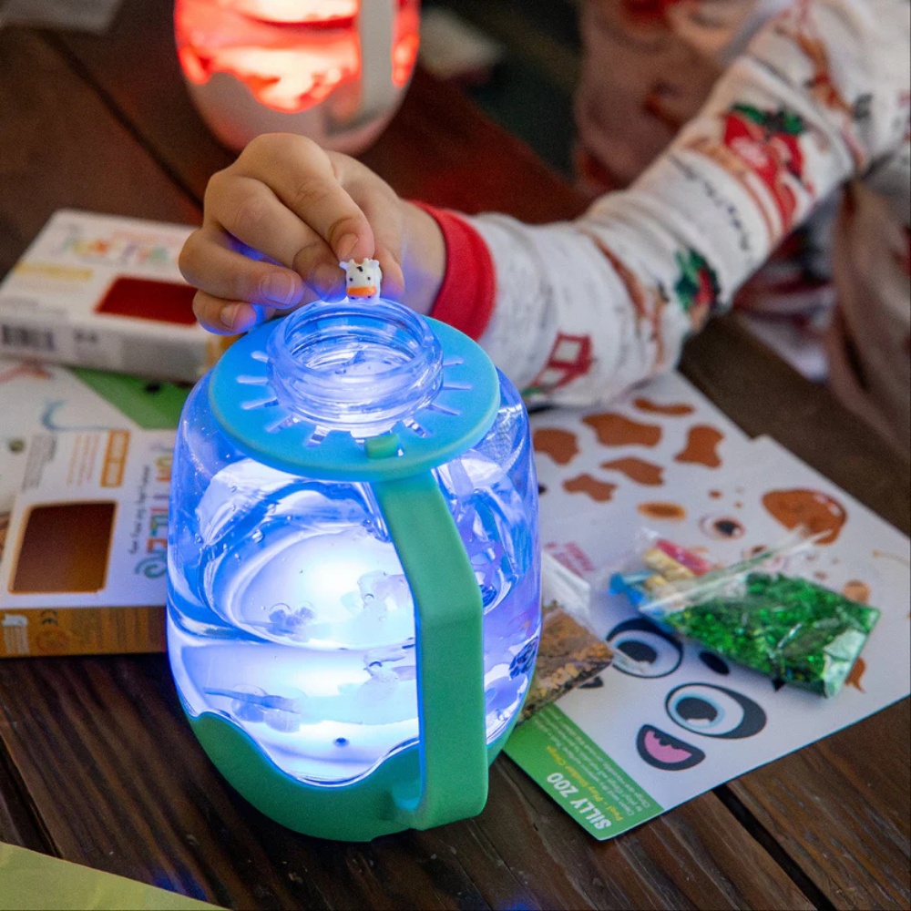 Glo Pals - DIY Sensory Play Jar - Zoo Theme - Image 8
