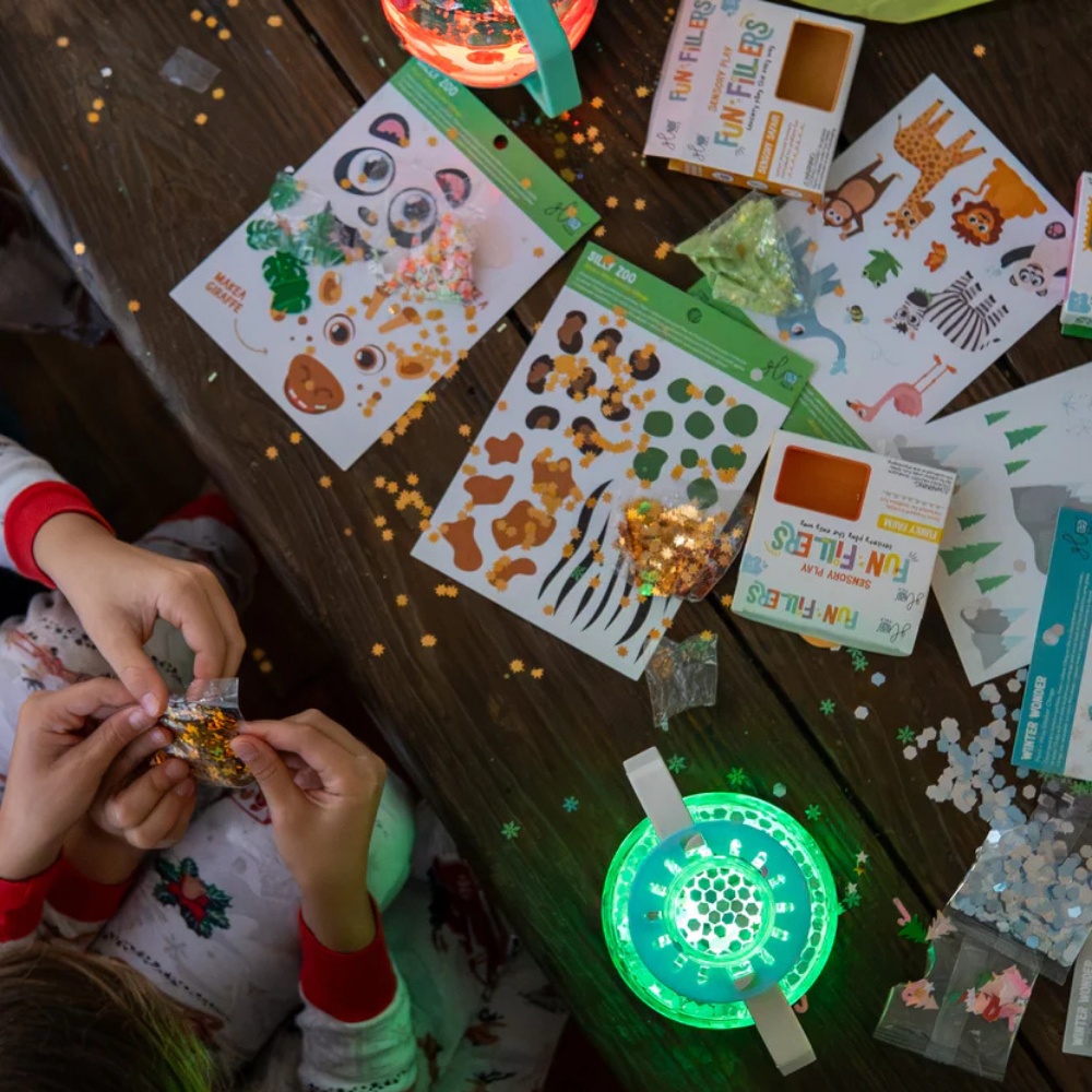 Glo Pals - DIY Sensory Play Jar - Zoo Theme - Image 3