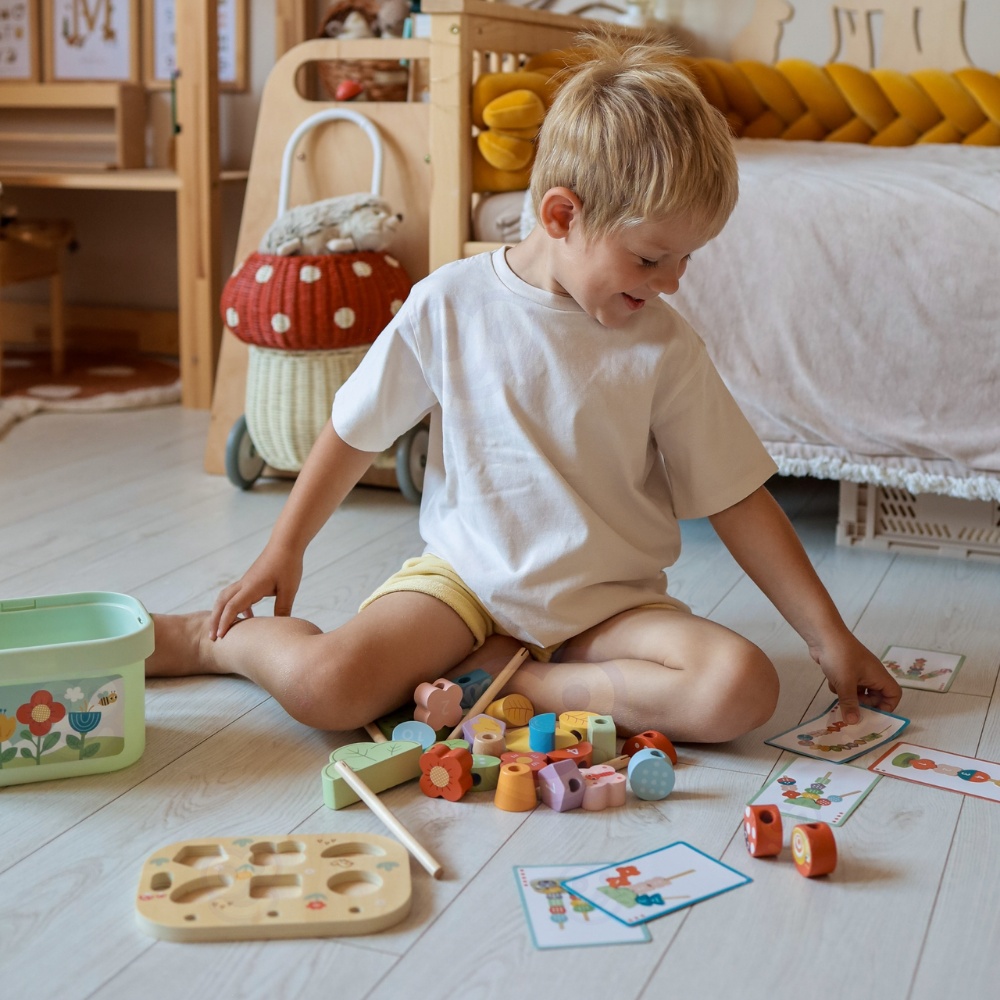 TookyToy - Wooden Montessori Garden Stacking Travel Toy 33pcs - Image 2