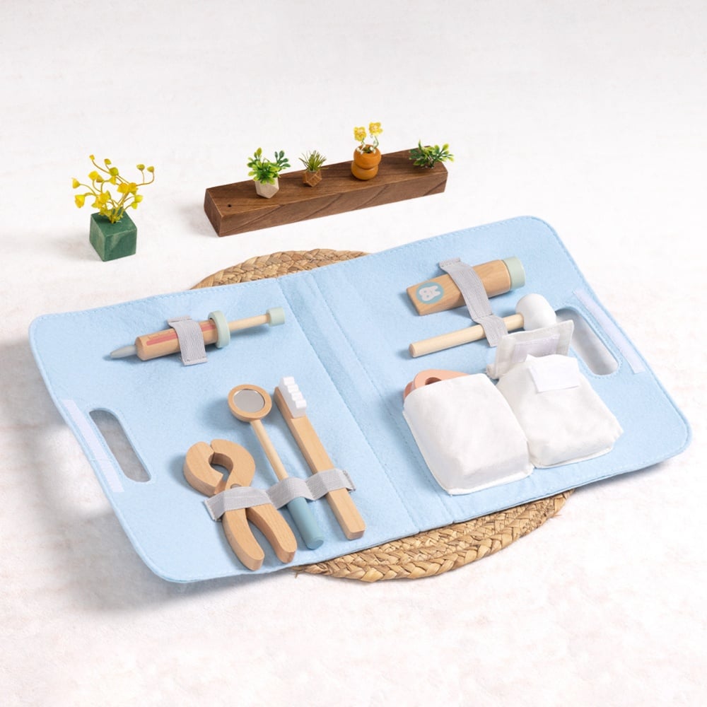 TookyToy - Pretend Play Little Dentist Play Set with Carry Case - Image 2