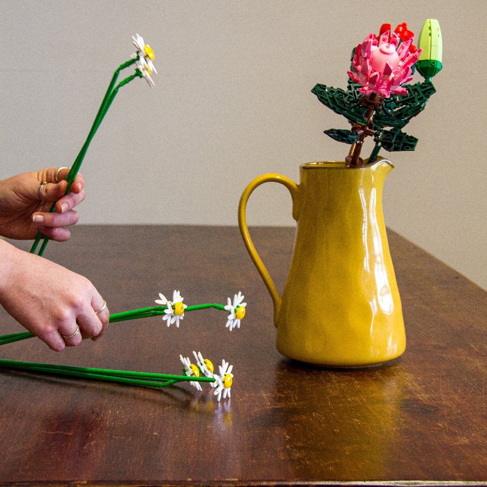 Sluban Building Set: Pleyerid - Flowers - Daisy - 255pcs - Image 2