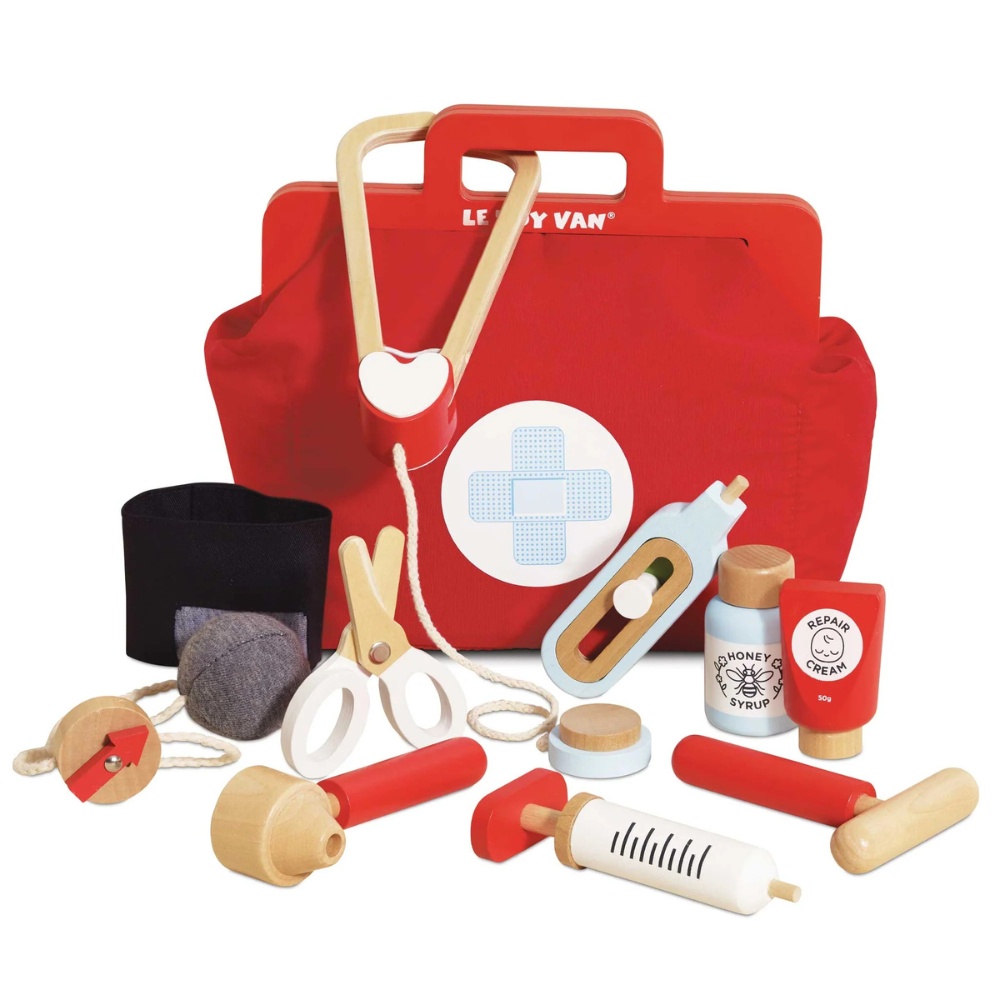 Le Toy Van - Pretend & Play - Wooden Vintage Doctor Roleplay Kit - 10pcs