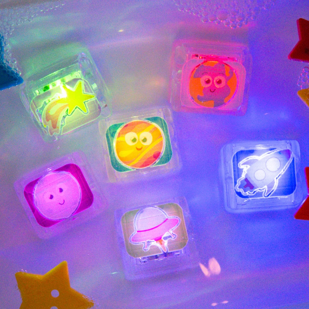 Glo Pals - Water Activated Light-Up Sensory Toys - Space (6 Pack) - Image 2