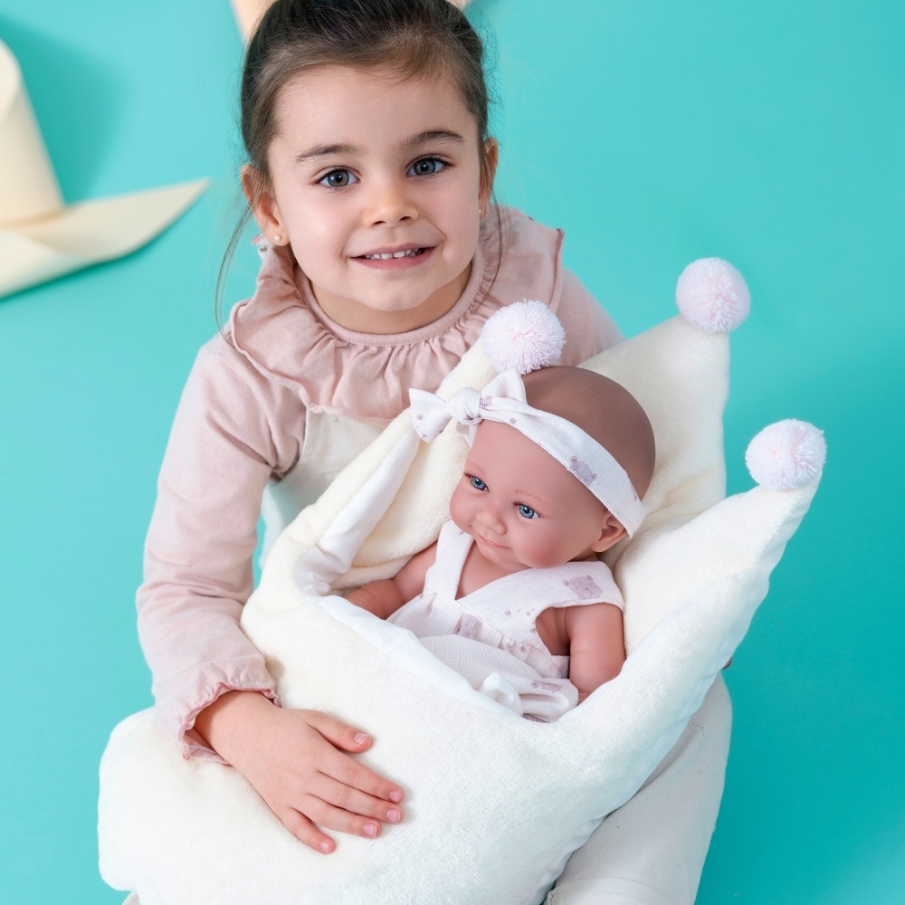 Llorens - Anatomically Correct Baby Girl Doll with Clothing & Sleeping-bag: Nica - 40cm - Image 3