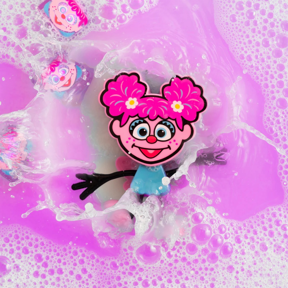 Glo Pals - Water Activated Light-Up Sensory Toys - Abby Sesame Street - Image 4