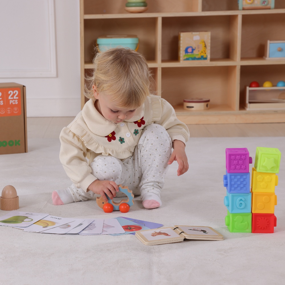TookyToy - Montessori Activity Box Baby Playset - 7-8 Months - Image 3