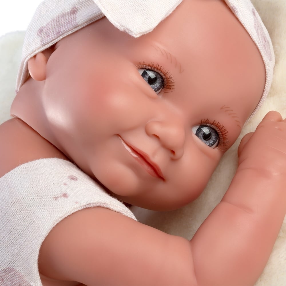 Llorens - Anatomically Correct Baby Girl Doll with Clothing & Sleeping-bag: Nica - 40cm - Image 5