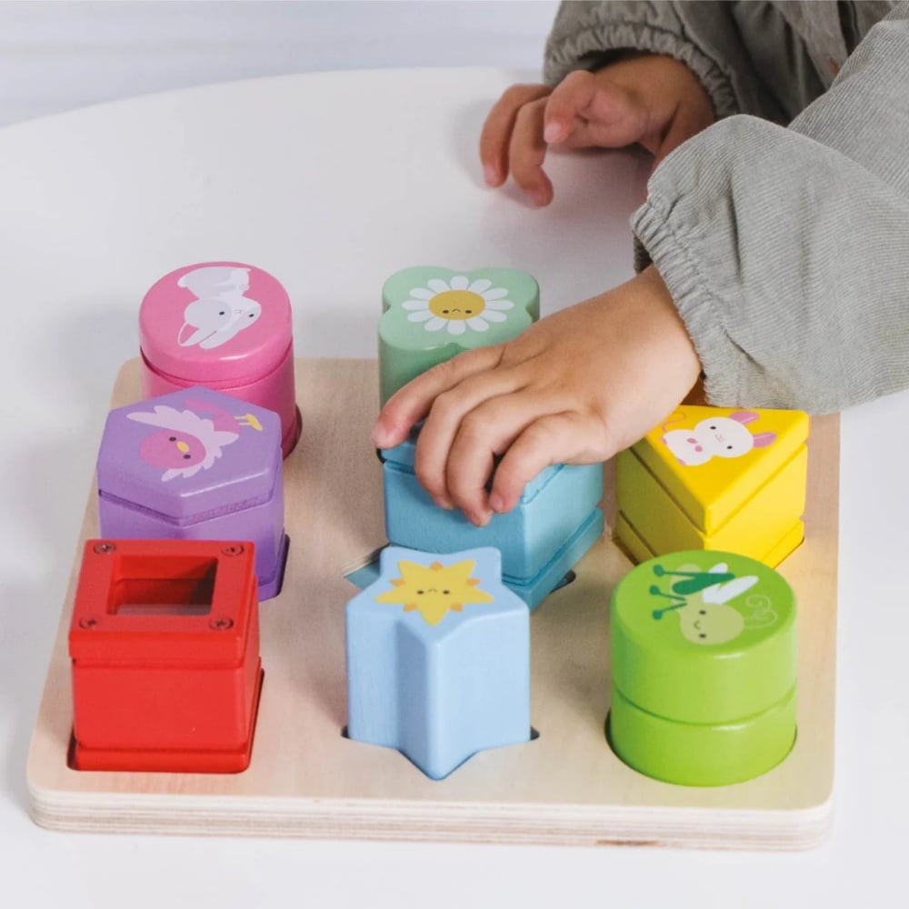 Le Toy Van - Rainbow Sensory Shape Sorter - Image 5